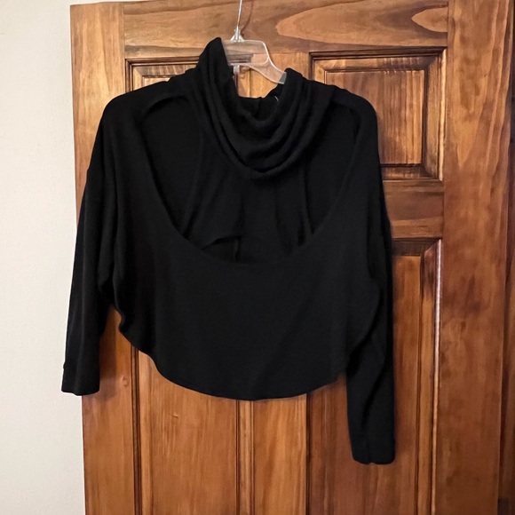 Women’s hooded sweatshirt with cutout back - Picture 2 of 4